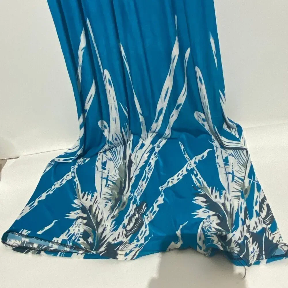 Women's Blue White Tropical Smocked Stretchy‎ Pullover Maxi Dress One Size NWT